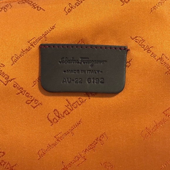 Salvatore Ferragamo Gancini Shoulder Bag Floral Animal Print Multi-Host Pick! - Picture 13 of 16